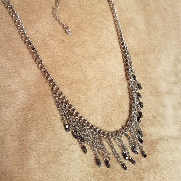 Beaded Dangle Necklace - Picture 4 of 7